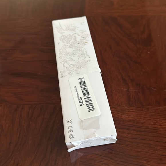 Stylus Pen for Amazon Fire HD 10 Table with 1.5mm Ultra Fine Tip Pencil, White - Picture 12 of 12